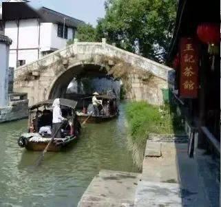 鄂伦春人寄养在北京的孩子：记录传播非物质文化遗产